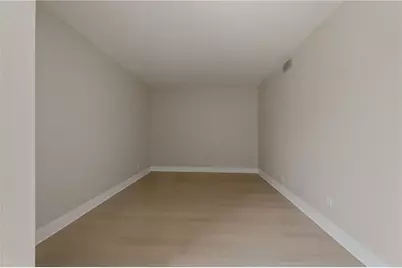 2632 Peachtree Road NW #304B, Atlanta, GA 30305 - Photo 17