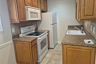 49 Monet Ct NW, Atlanta, GA 30327 - Photo 5
