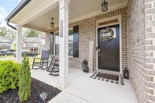 702 Eagles Nest Circle, Auburn, GA 30011 - Photo 3