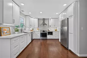3967 Lullwater Main NW, Kennesaw, GA 30144 - Photo 9