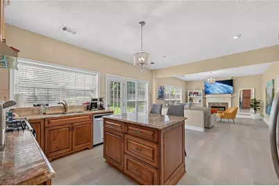 11675 Crossington Road, Johns Creek, GA 30005 - Photo 7