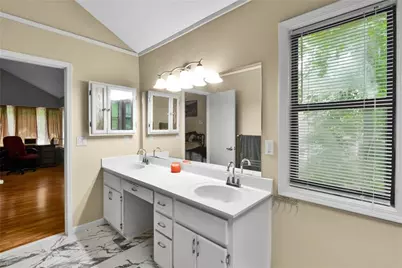 1781 Blackwillow Drive NE, Marietta, GA 30066 - Photo 37