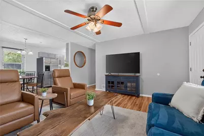 2397 Sherwood Place SW, Marietta, GA 30008 - Photo 3