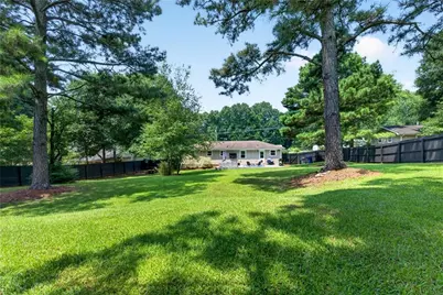 2397 Sherwood Place SW, Marietta, GA 30008 - Photo 23