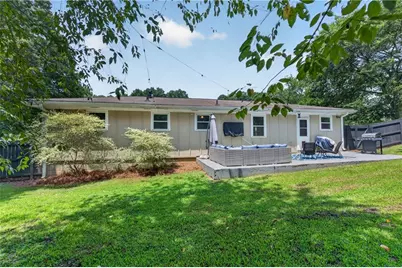 2397 Sherwood Place SW, Marietta, GA 30008 - Photo 19