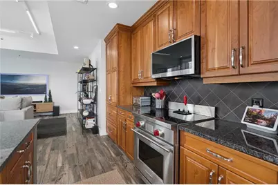 1080 Peachtree Street NE #1711, Atlanta, GA 30309 - Photo 19