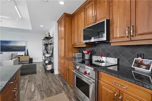 1080 Peachtree St NE, Atlanta, GA 30309 - Photo 19