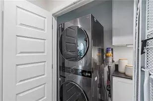 1080 Peachtree St NE, Atlanta, GA 30309 - Photo 37