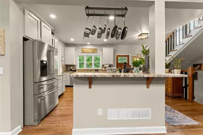 5945 Wellington Avenue, Gainesville, GA 30506 - Photo 9