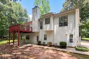 245 Mary Lynn Ln, Newnan, GA 30265 - Photo 5
