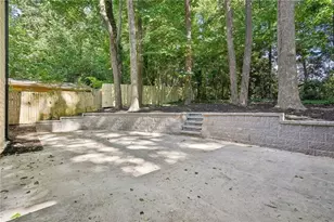 2423 Melinda Dr NE, Atlanta, GA 30345 - Photo 73