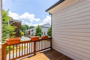 4147 Township Pkwy, Atlanta, GA 30342 - Photo 49