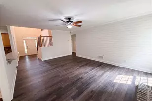 8635 Amsbury Way, Cumming, GA 30041 - Photo 7