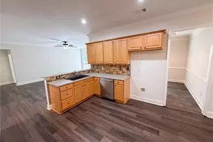8635 Amsbury Way, Cumming, GA 30041 - Photo 15
