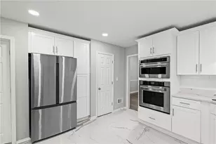 11355 Vedrines Dr, Alpharetta, GA 30022 - Photo 21