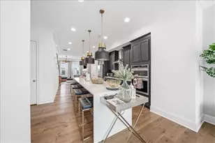 6715 Prelude Dr, Atlanta, GA 30328 - Photo 17