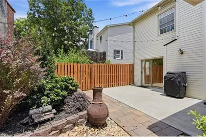 222 Forkner Drive #10, Decatur, GA 30030 - Photo 5
