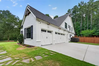 1009 Davenport Circle, Powder Springs, GA 30127 - Photo 3