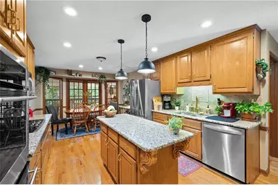 11740 Mountain Laurel Drive, Roswell, GA 30075 - Photo 13