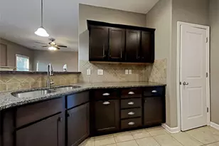 337 Cliffhaven Cir, Newnan, GA 30263 - Photo 5