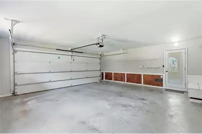 5157 Lakesprings Drive, Dunwoody, GA 30338 - Photo 31