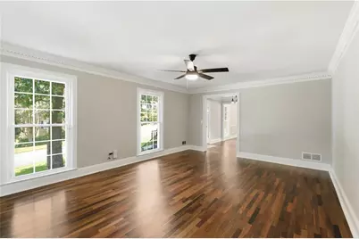 5157 Lakesprings Drive, Dunwoody, GA 30338 - Photo 9