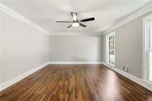 5157 Lakesprings Dr, Atlanta, GA 30338 - Photo 7