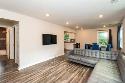 90 Whitaker Circle NW, Atlanta, GA 30314 - Photo 5