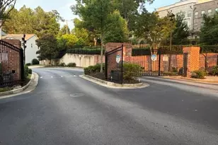 1044 Liberty Pkwy NW, Atlanta, GA 30318 - Photo 27