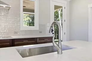124 Maney Dr, Statham, GA 30666 - Photo 19