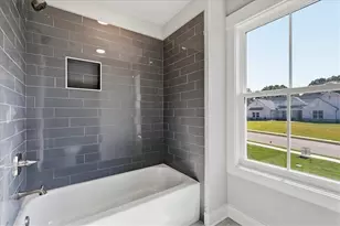 124 Maney Dr, Statham, GA 30666 - Photo 33