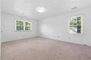 211 Muddy River Rd, Lawrenceville, GA 30043 - Photo 19