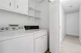 211 Muddy River Rd, Lawrenceville, GA 30043 - Photo 29