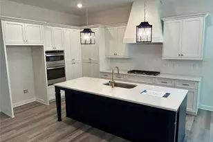 1553 Assembly Cir, Gainesville, GA 30501 - Photo 3