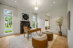 4881 Powers Ferry Rd, Atlanta, GA 30327 - Photo 31