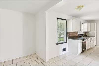 4773 Bell Circle, Conyers, GA 30094 - Photo 9