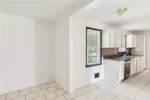 4773 Bell Circle, Conyers, GA 30094 - Photo 9