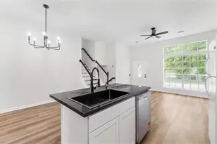 6653 Eastbriar Dr, Lithonia, GA 30058 - Photo 25