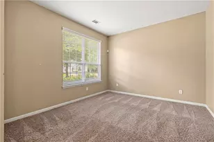 633 Stonecreek Way, Stone Mountain, GA 30087 - Photo 5