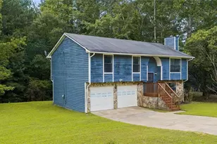 7055 Hania Dr, Fairburn, GA 30213 - Photo 3