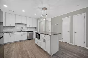 6217 Barcelona Dr, Peachtree Corners, GA 30092 - Photo 17