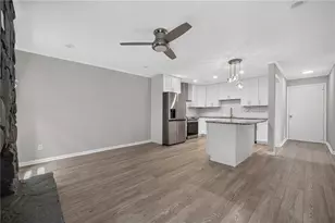6217 Barcelona Dr, Peachtree Corners, GA 30092 - Photo 11