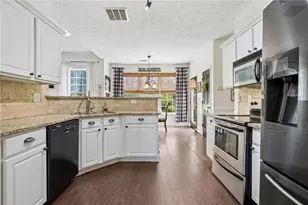 5059 Weatherstone Dr, Buford, GA 30519 - Photo 25