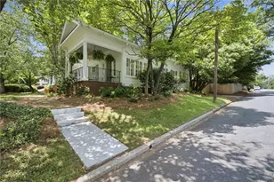 211 Freyer Dr NE, Marietta, GA 30060 - Photo 3