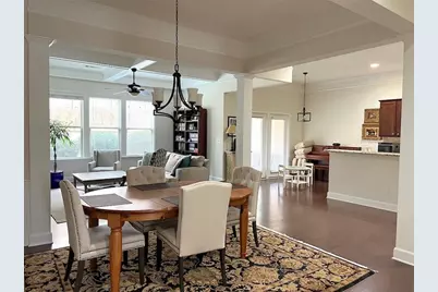 5527 Parkerton Lane, Sandy Springs, GA 30342 - Photo 7