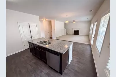 821 Walnut Woods Drive, Braselton, GA 30517 - Photo 23