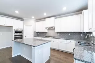209 Paxton LN, Jefferson, GA 30549 - Photo 5