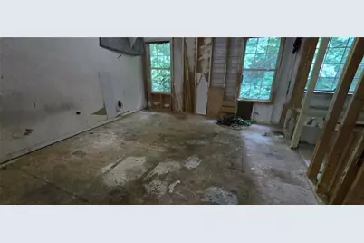 2009 Sandlake Drive SW, Atlanta, GA 30331 - Photo 9