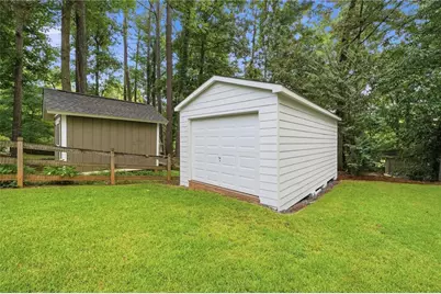2228 Duck Hollow Drive NW, Kennesaw, GA 30152 - Photo 31