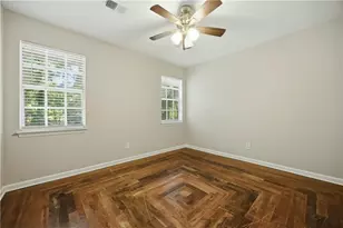 260 Barrington Dr E, Roswell, GA 30076 - Photo 11